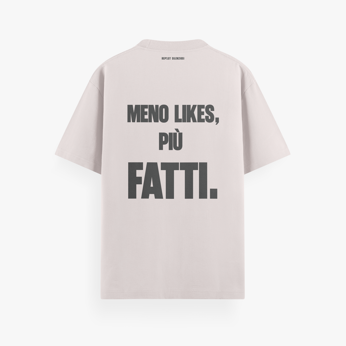 t-shirt "meno likes, più fatti”